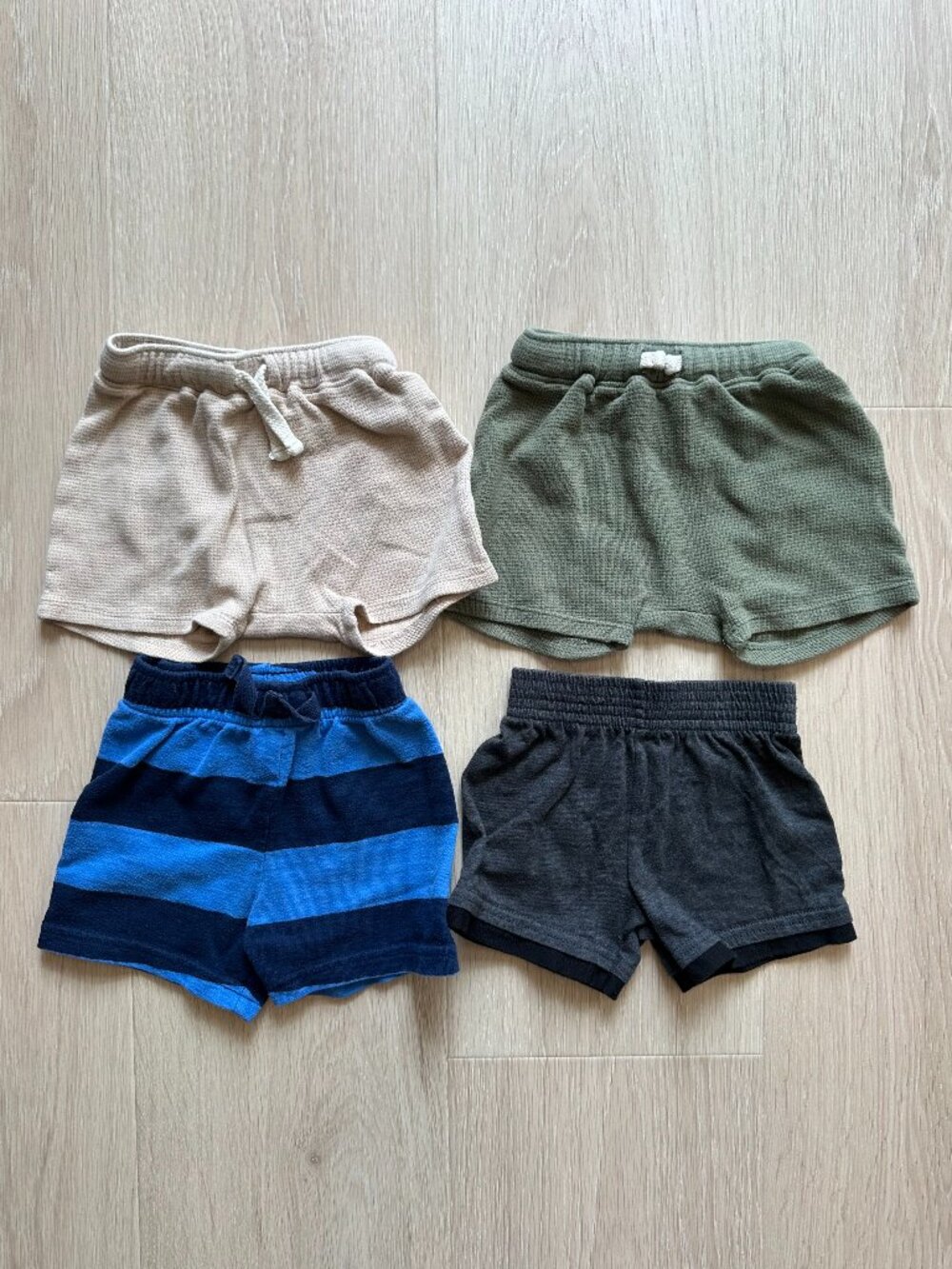4 Piece Lot of Baby Boy Shorts 12M